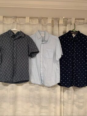 Men’s Blue Short-Sleeve Button-Down Shirt Bundle (3), Sz. Medium